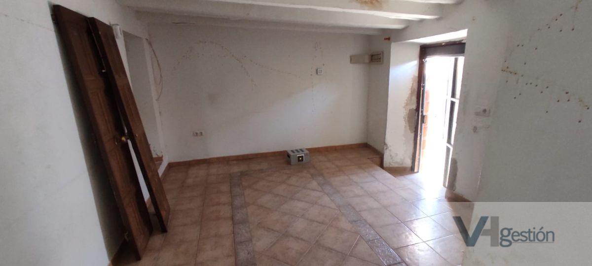 For sale of house in Algodonales