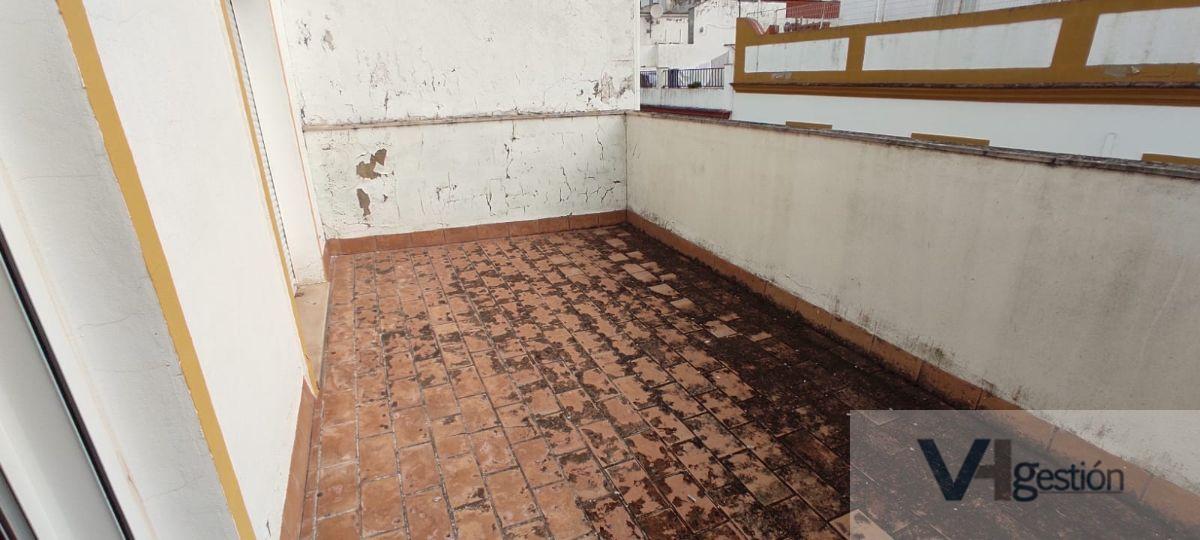 For sale of duplex in Villamartín