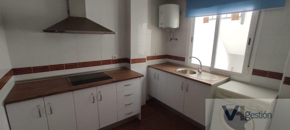 For sale of duplex in Villamartín