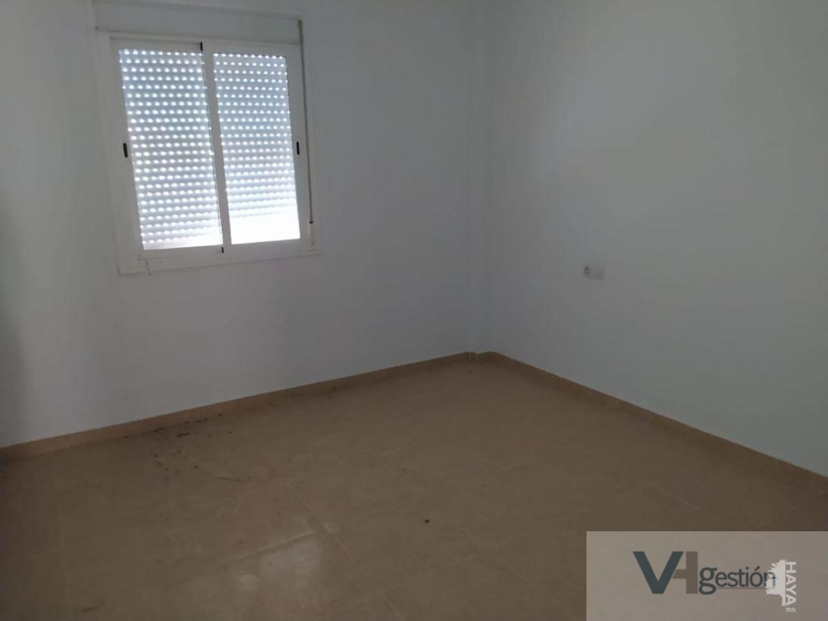 For sale of flat in Puerto Serrano