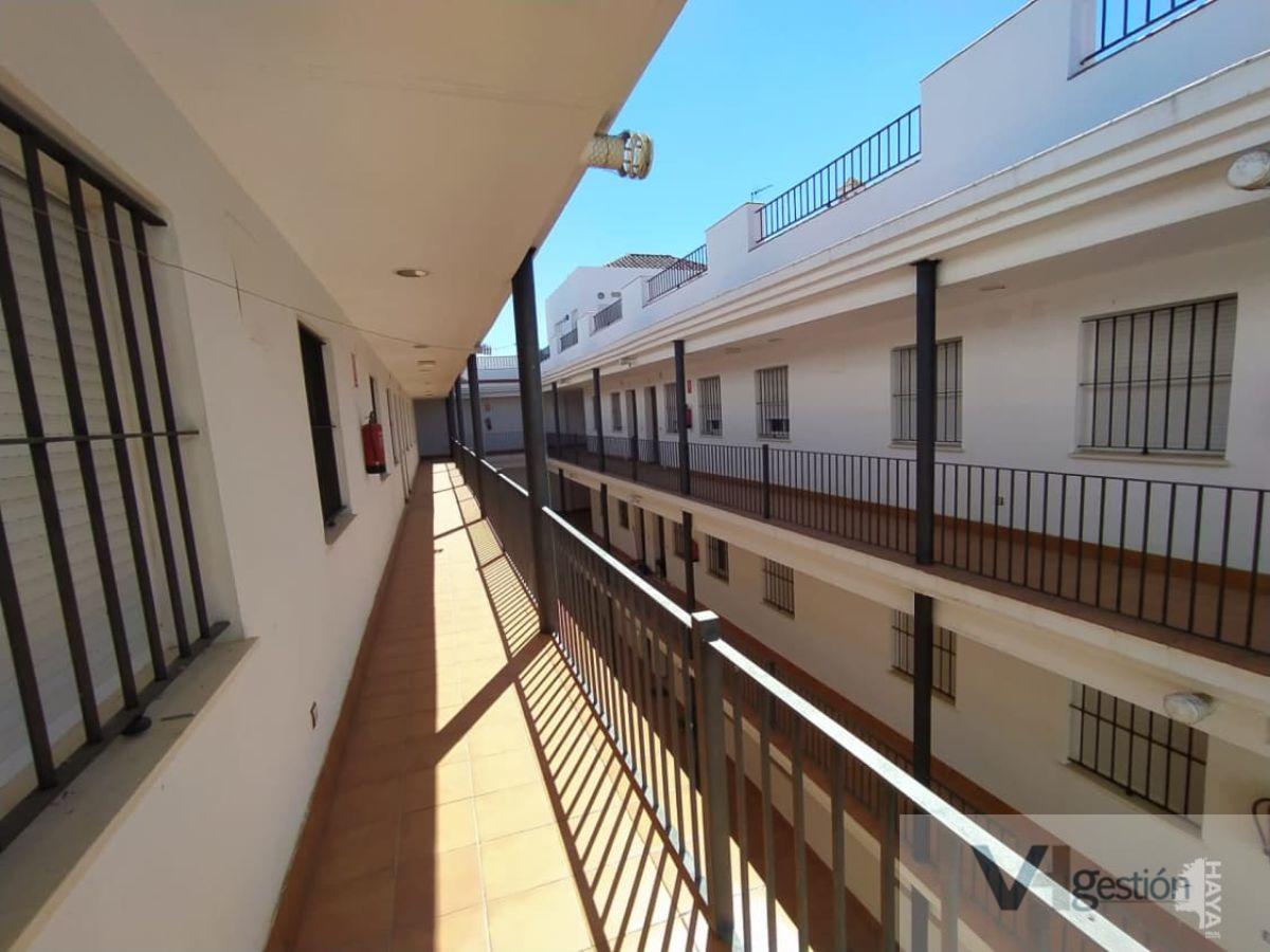 For sale of flat in Puerto Serrano