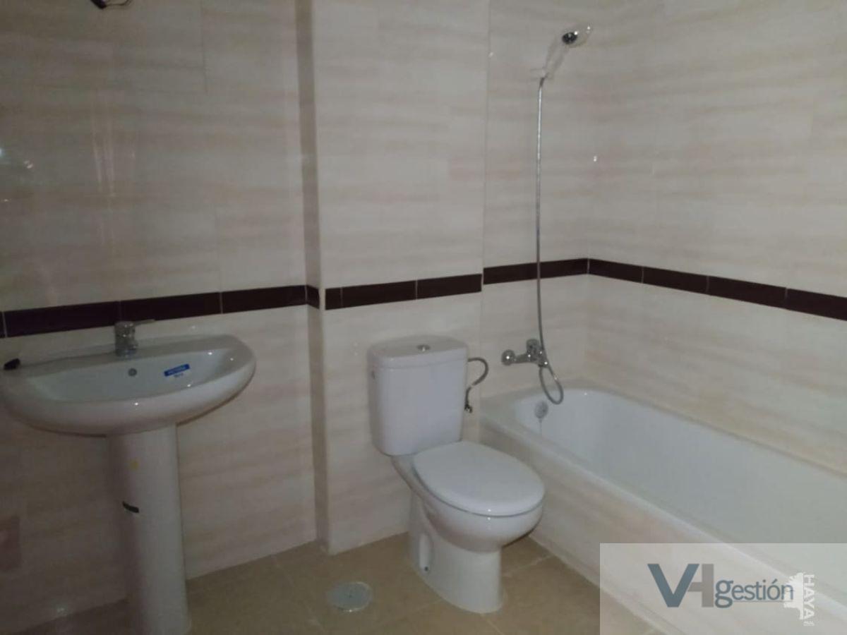 For sale of flat in Puerto Serrano