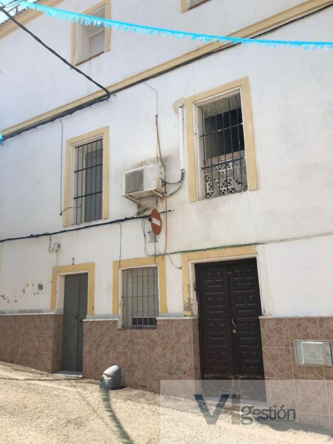 For sale of flat in Villamartín