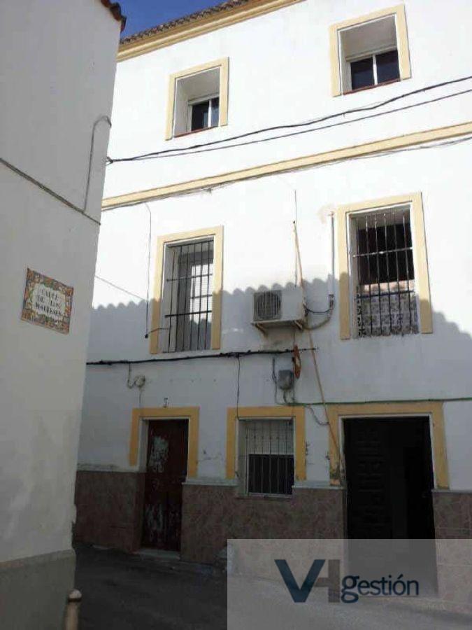 For sale of flat in Villamartín