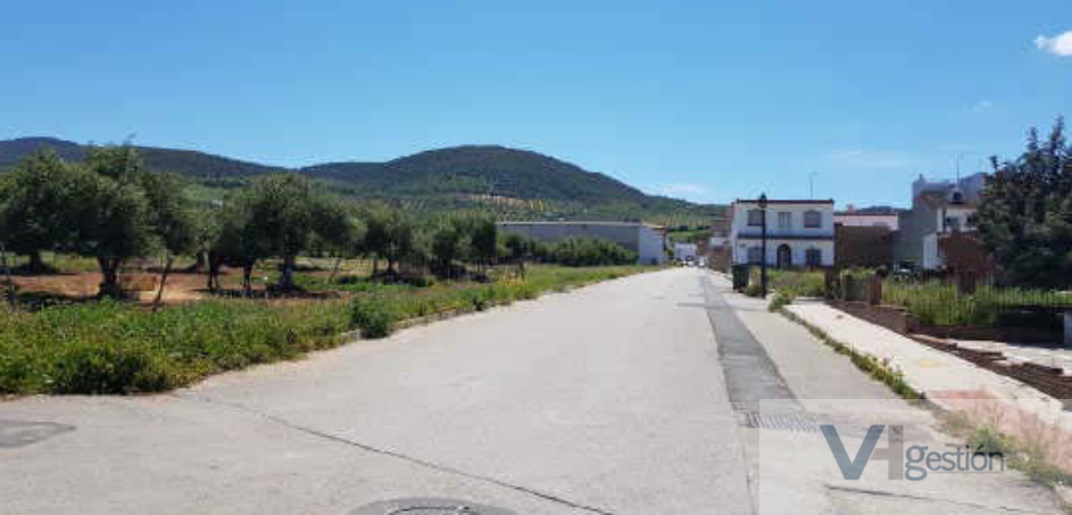 For sale of land in Puerto Serrano