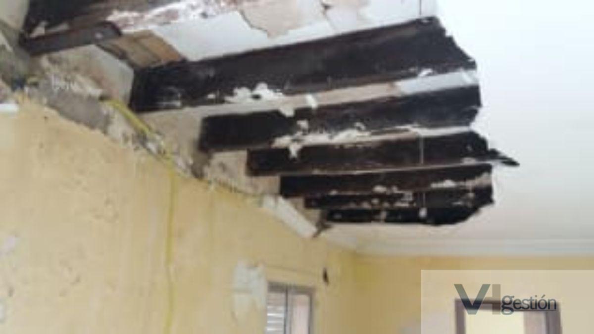 For sale of flat in Arcos de la Frontera