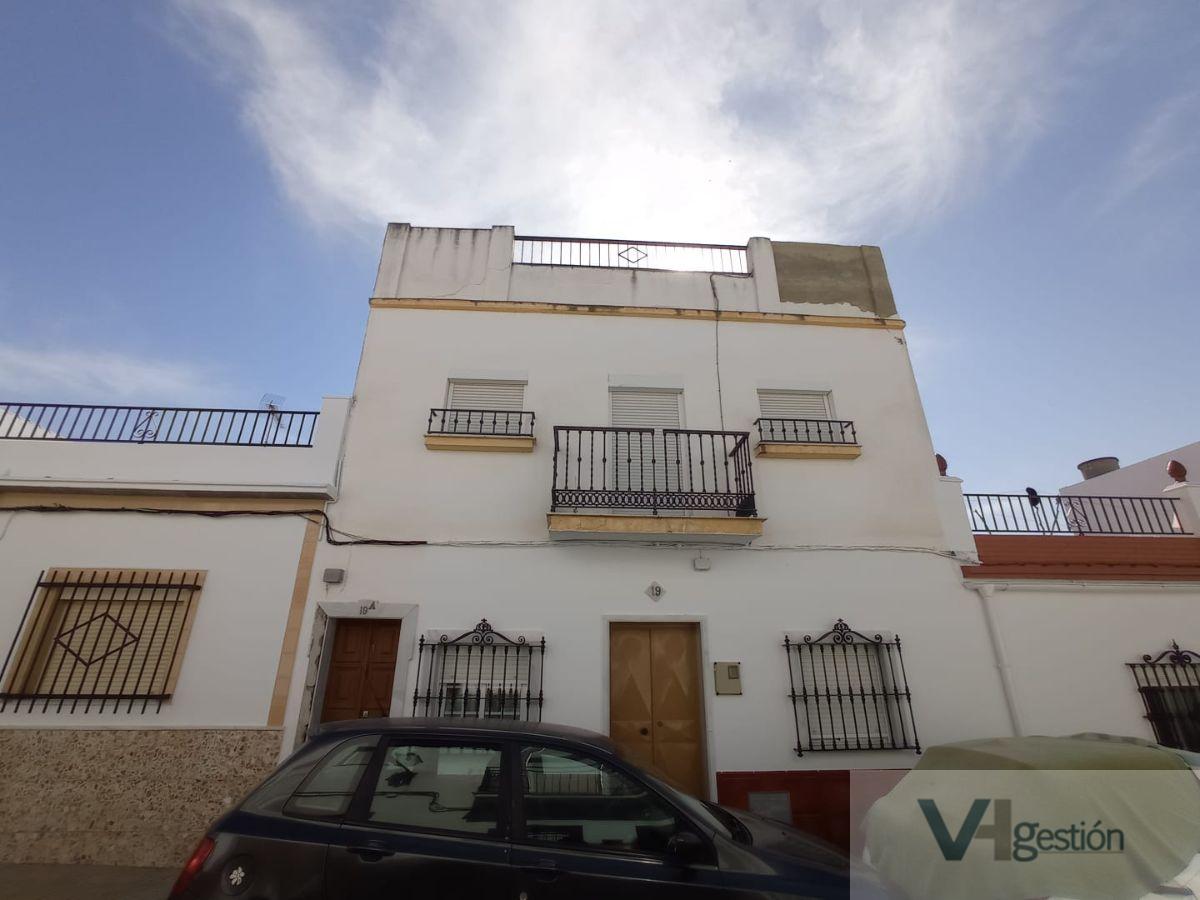 For sale of flat in Villamartín
