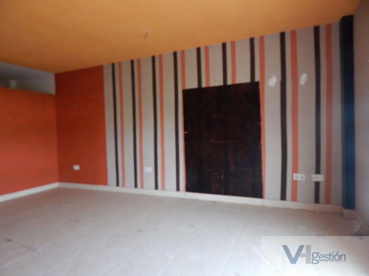 For sale of flat in Villamartín