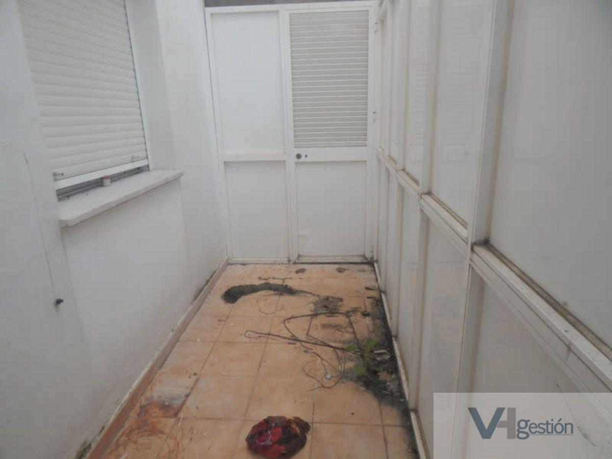 For sale of flat in Villamartín