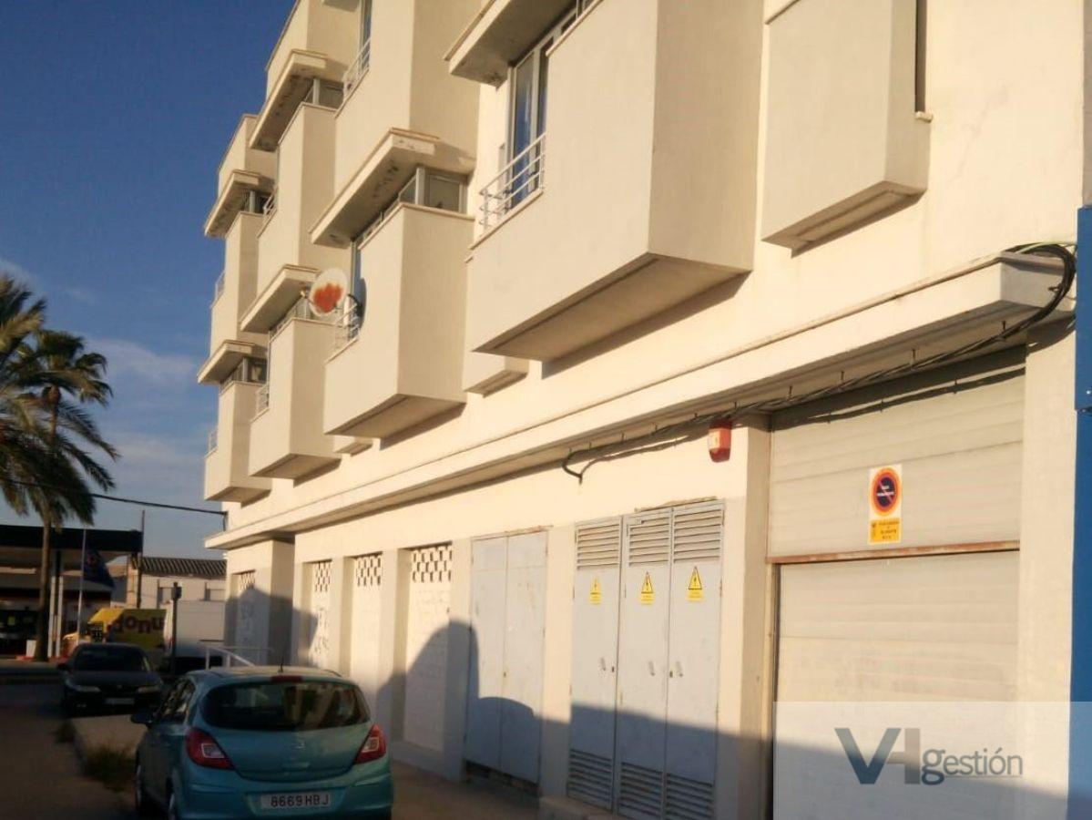 For sale of garage in Villamartín