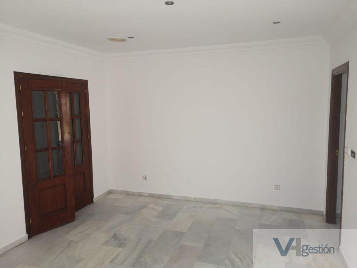 For sale of flat in Ubrique