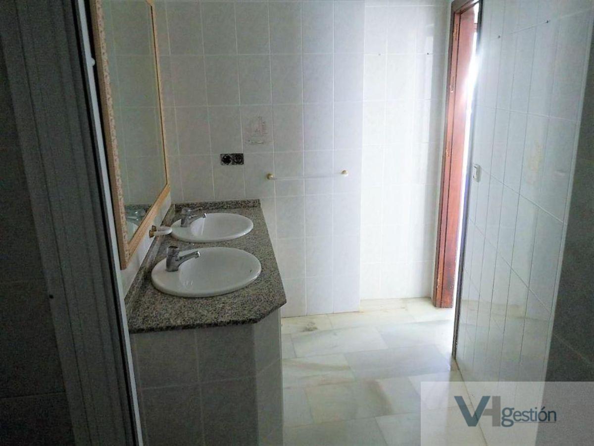 For sale of flat in Ubrique