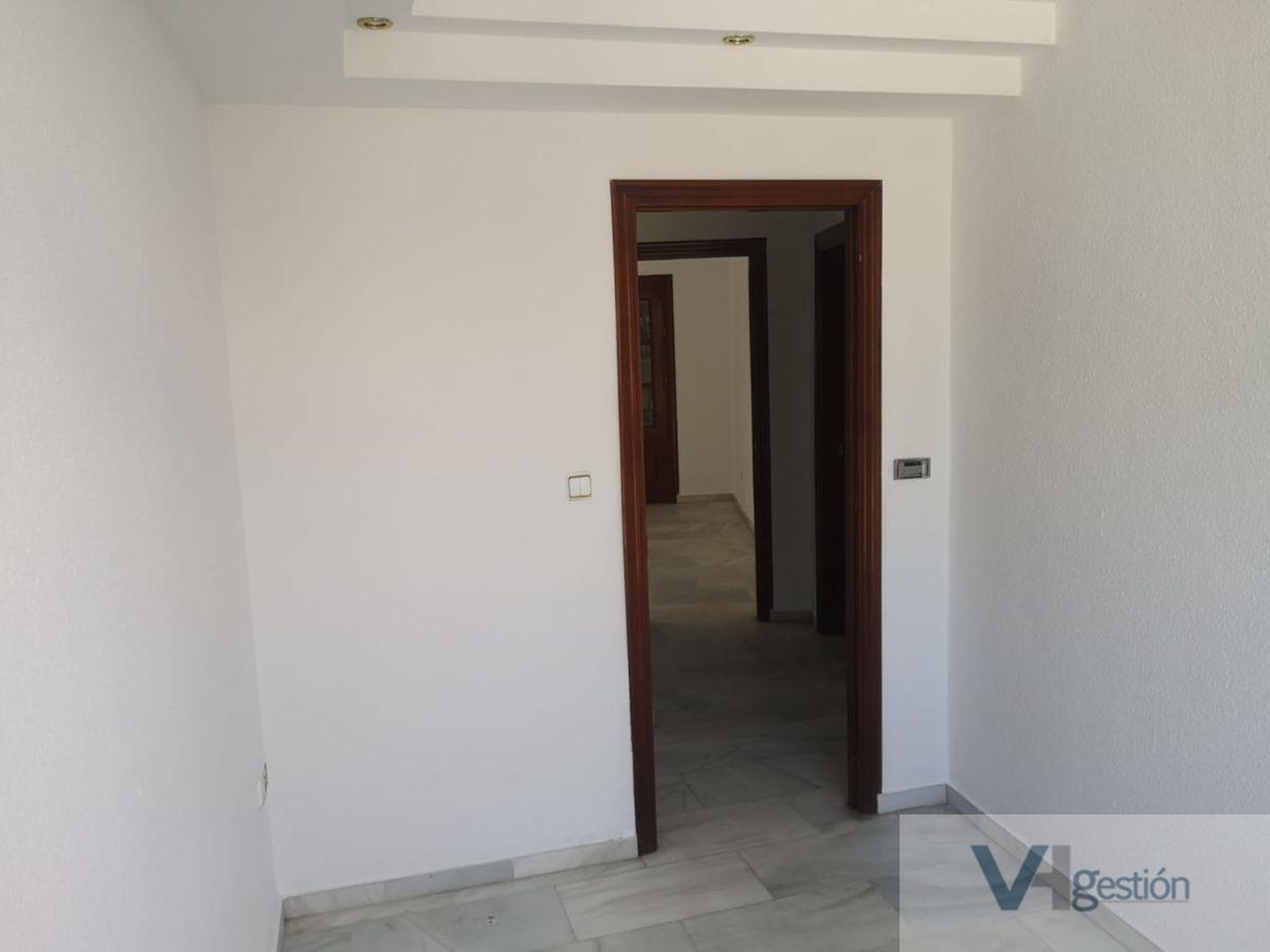 For sale of flat in Ubrique