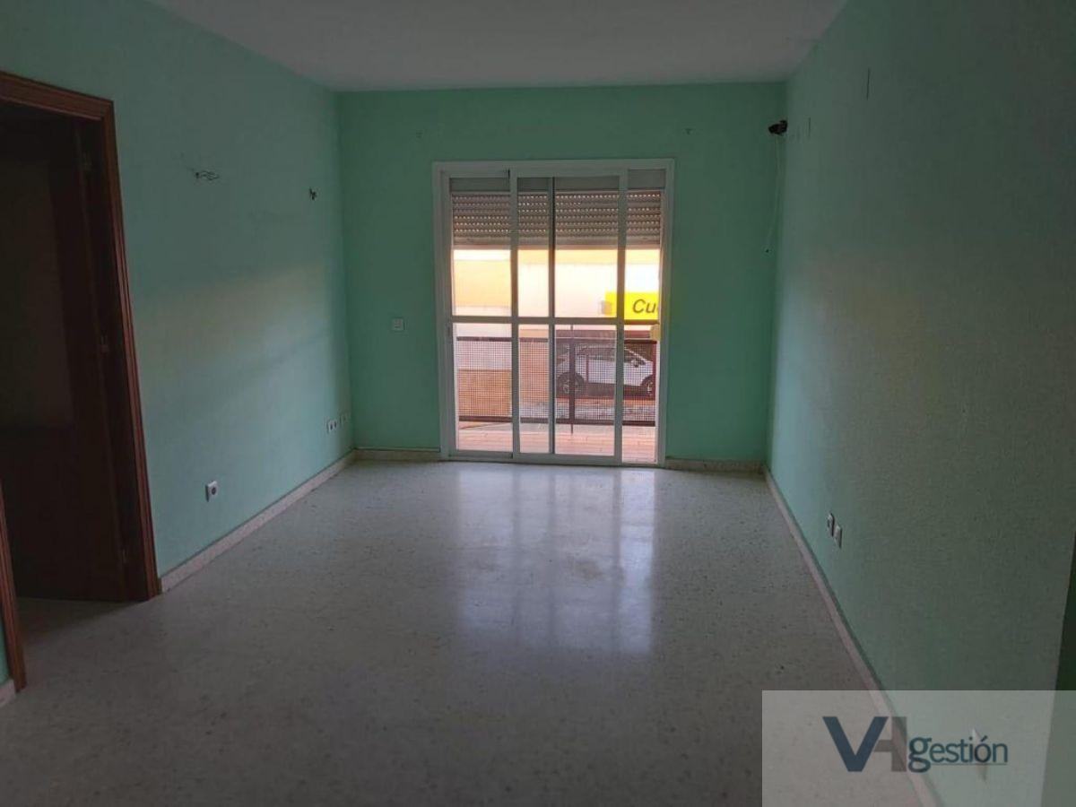 For sale of flat in Ubrique