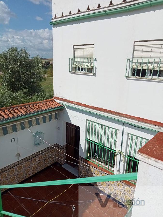 For sale of house in Villamartín