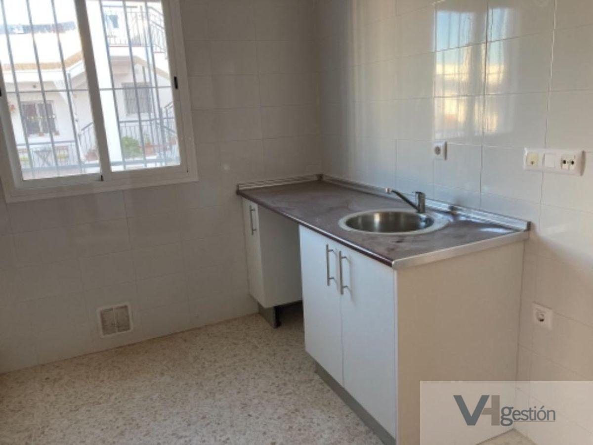 For sale of flat in Olvera