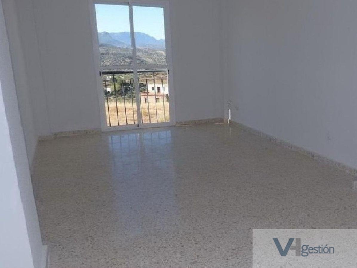 Venta de piso en Olvera