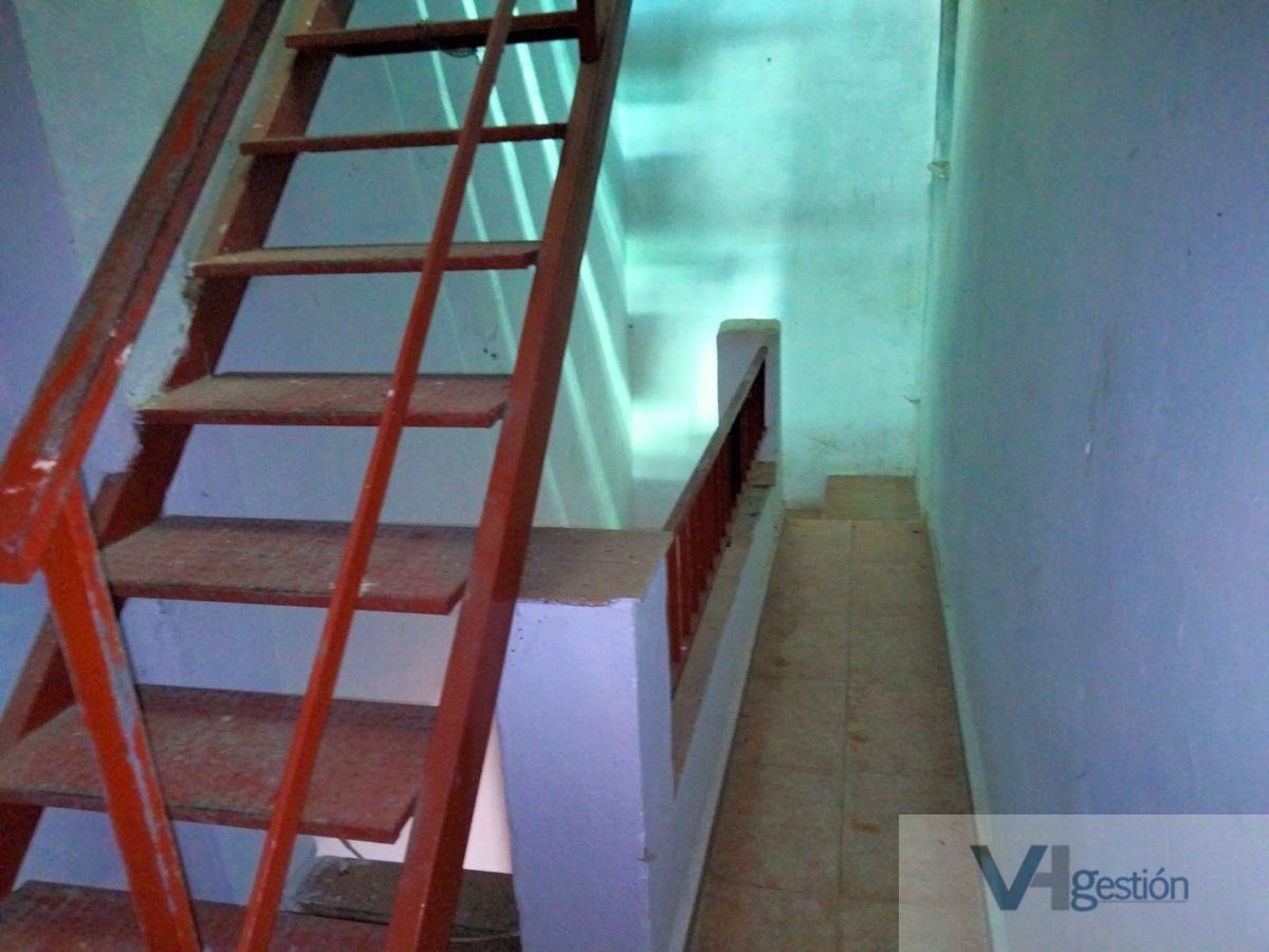 For sale of house in Villamartín