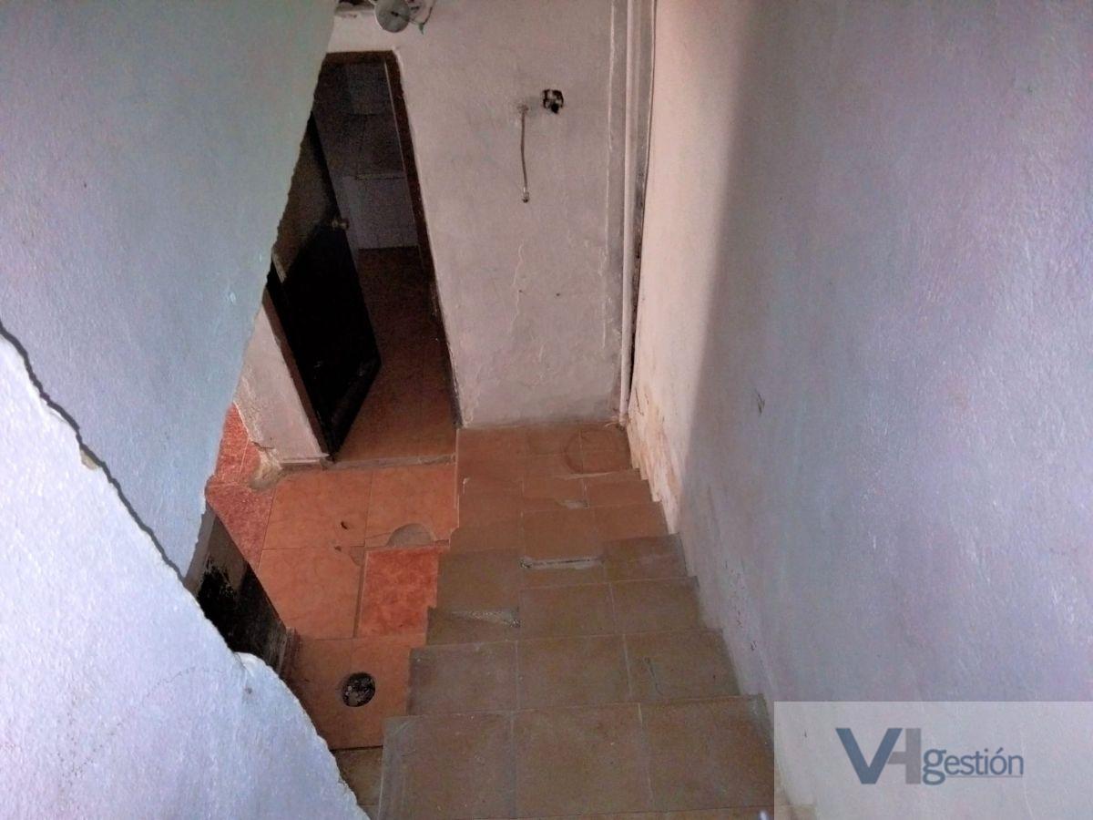 For sale of house in Villamartín