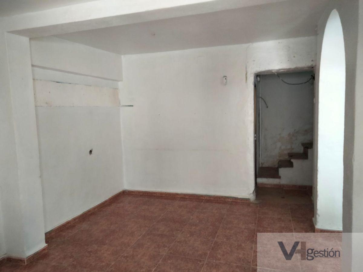 For sale of house in Villamartín