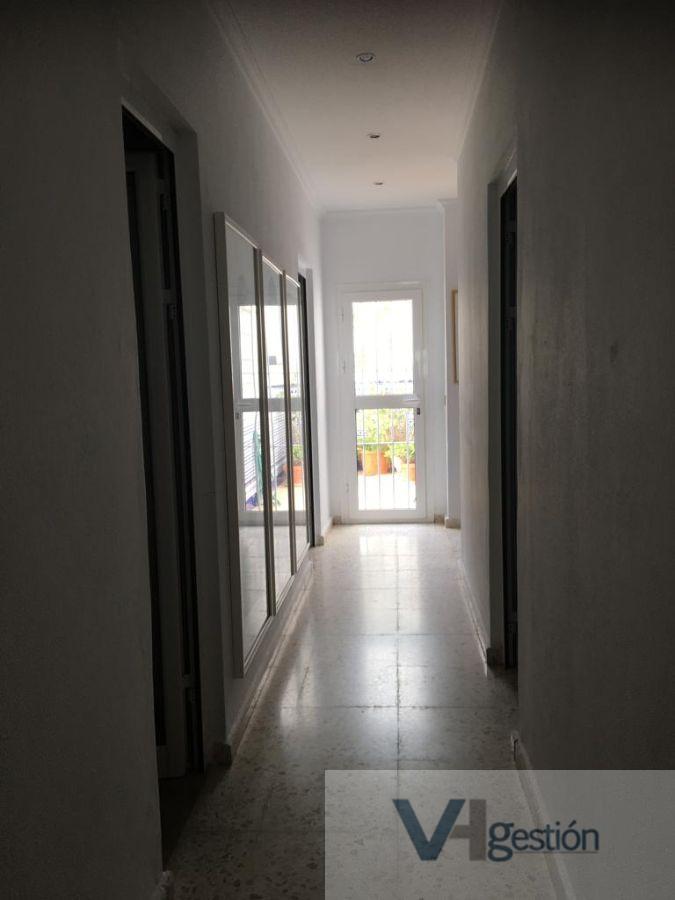 For sale of house in Bornos