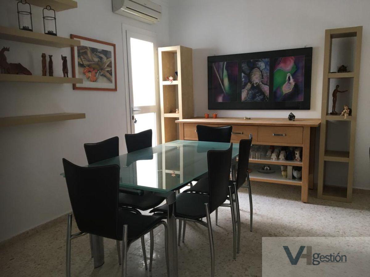 For sale of house in Bornos