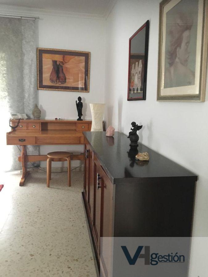 For sale of house in Bornos