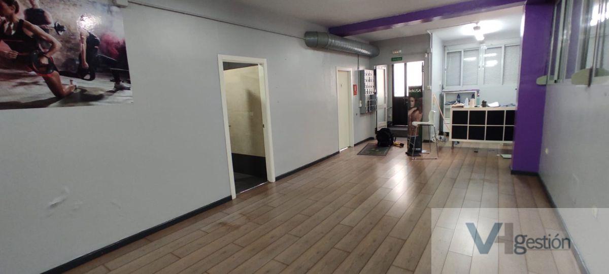 Venta de local comercial en Ubrique