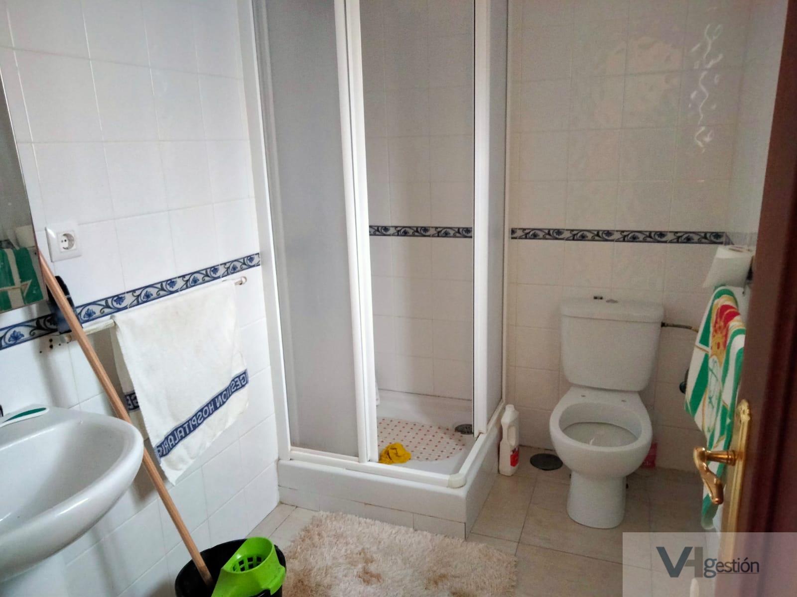 For sale of house in Villamartín