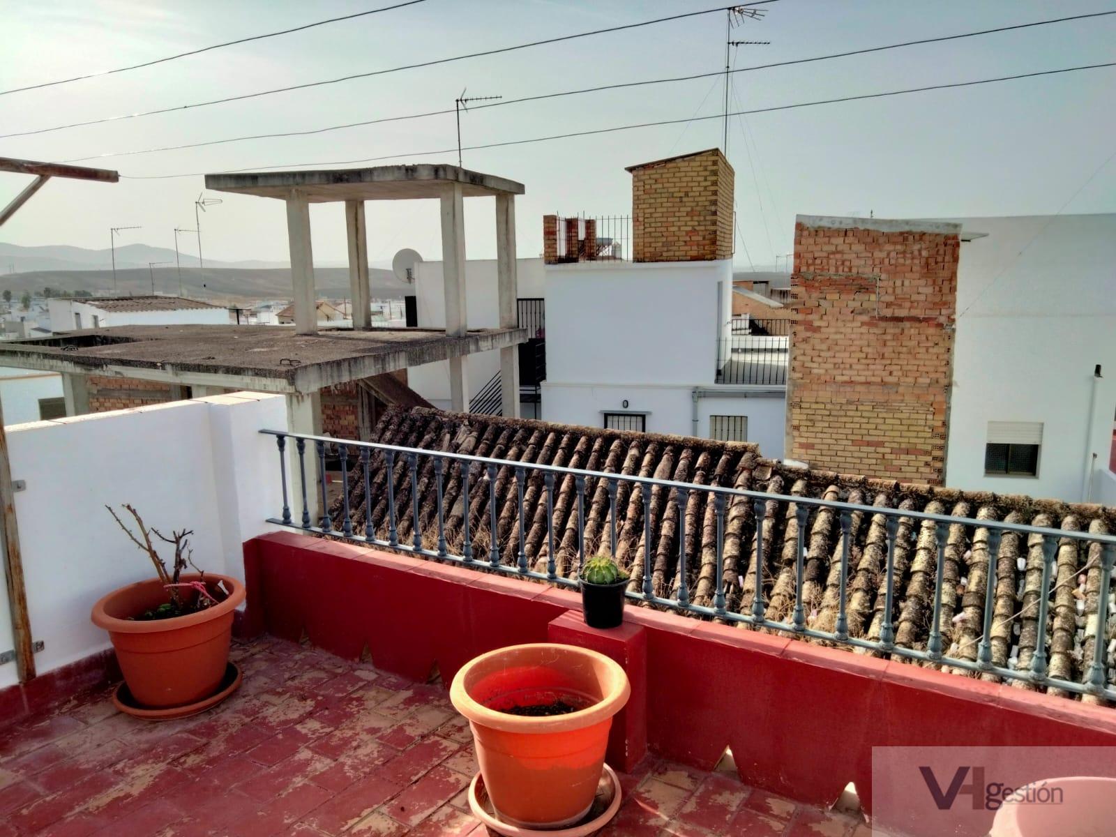 For sale of house in Villamartín