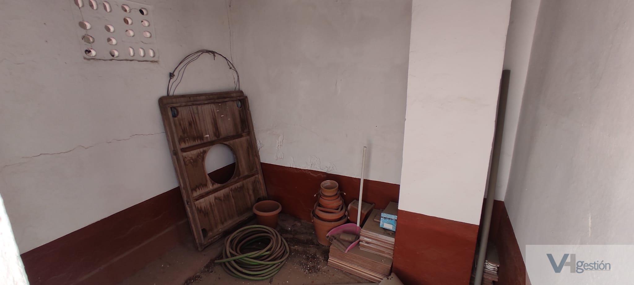 For sale of house in Villamartín