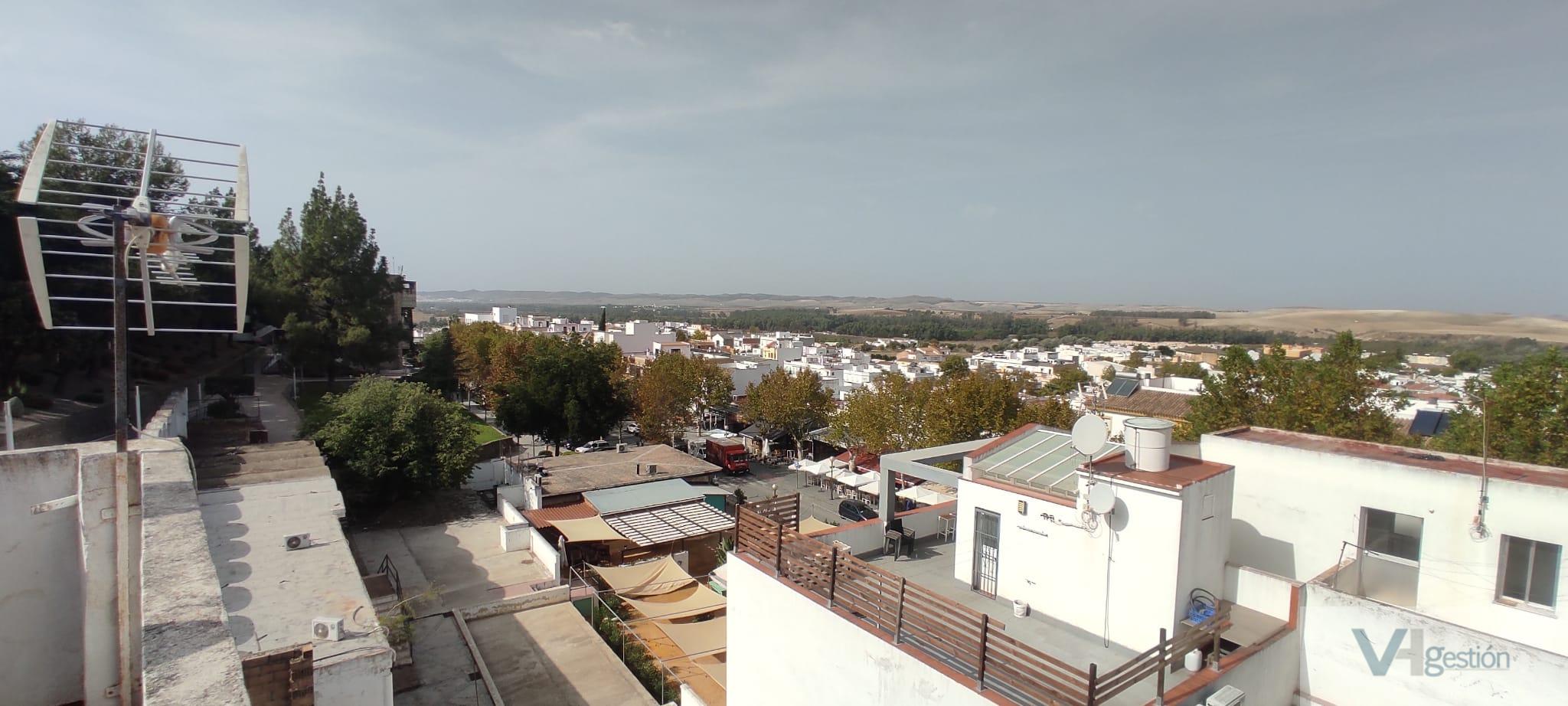 For sale of house in Villamartín