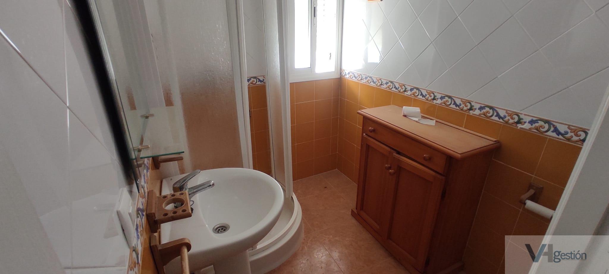 For sale of house in Villamartín