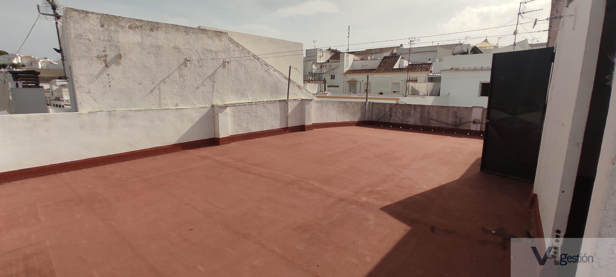 For sale of house in Villamartín