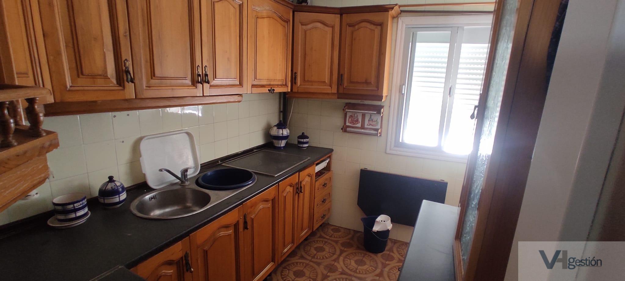 For sale of house in Villamartín