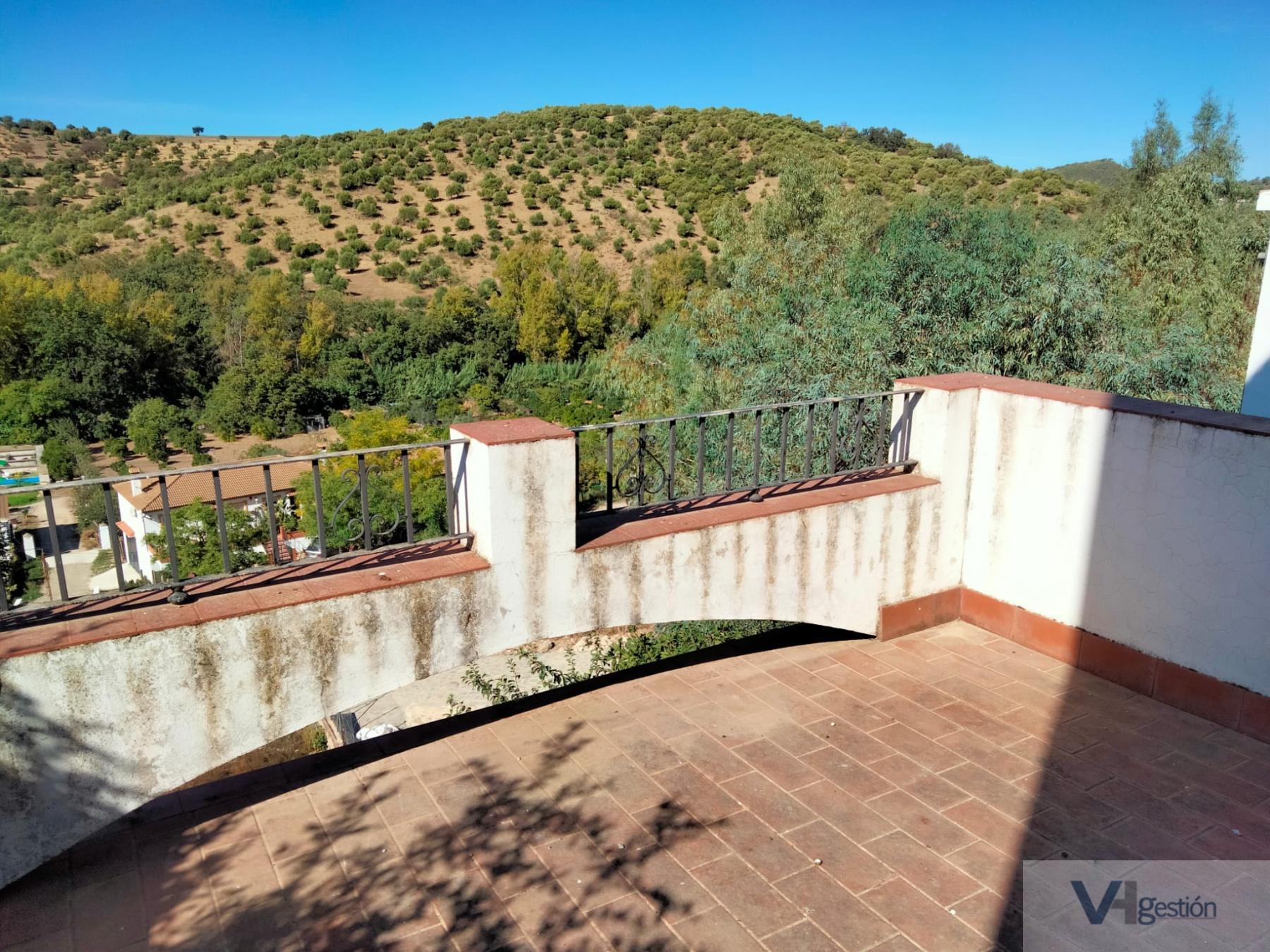 For sale of house in El Bosque