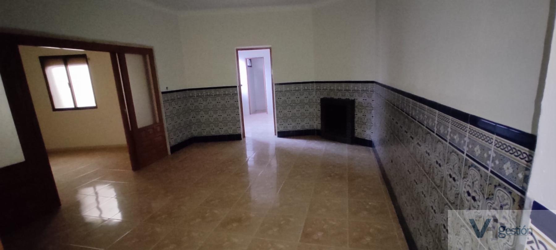 Venta de casa en Alcalá del Valle