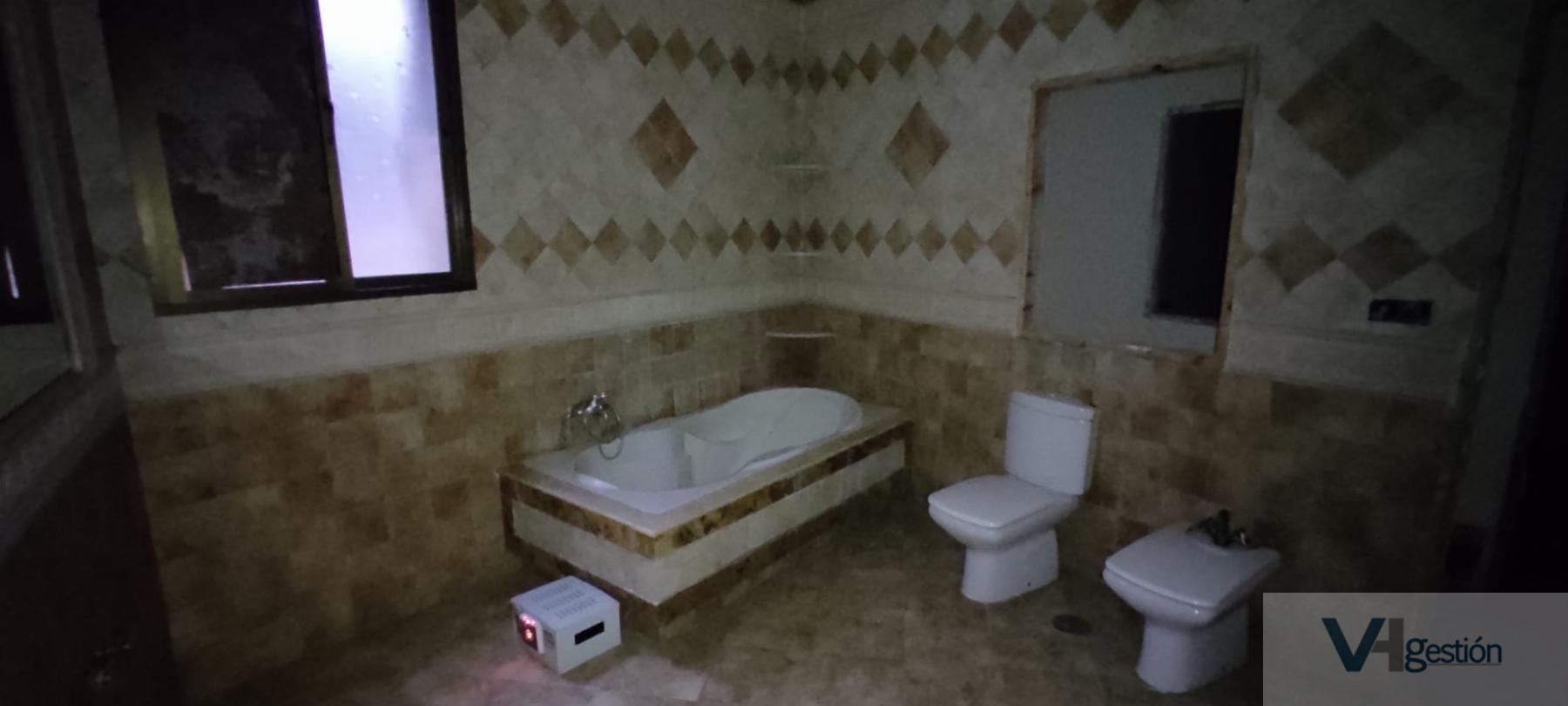 Venta de casa en Alcalá del Valle