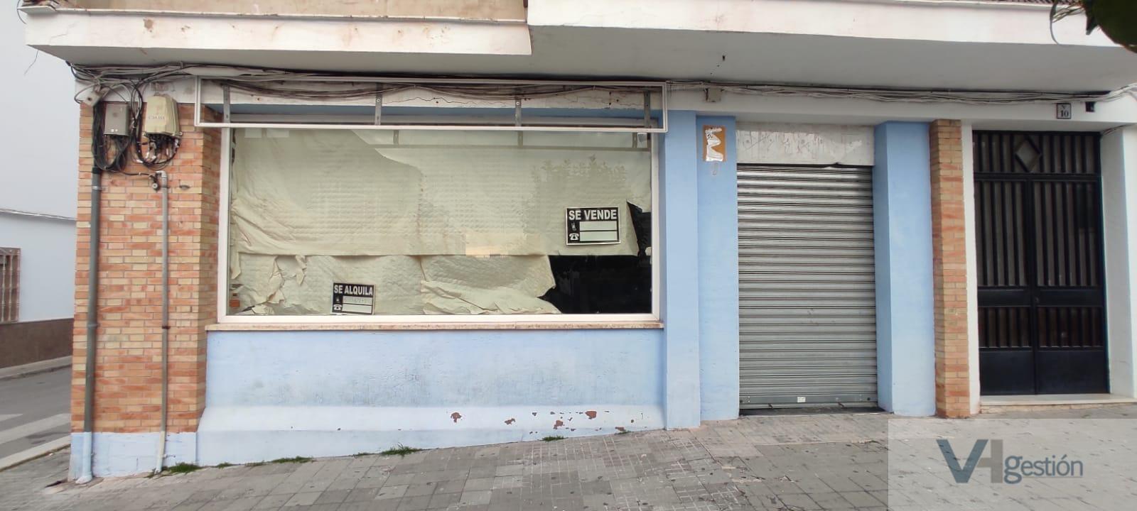 Venta de local comercial en Villamartín