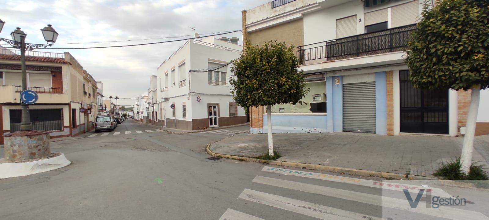 Venta de local comercial en Villamartín