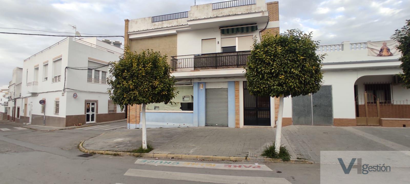 Venta de local comercial en Villamartín