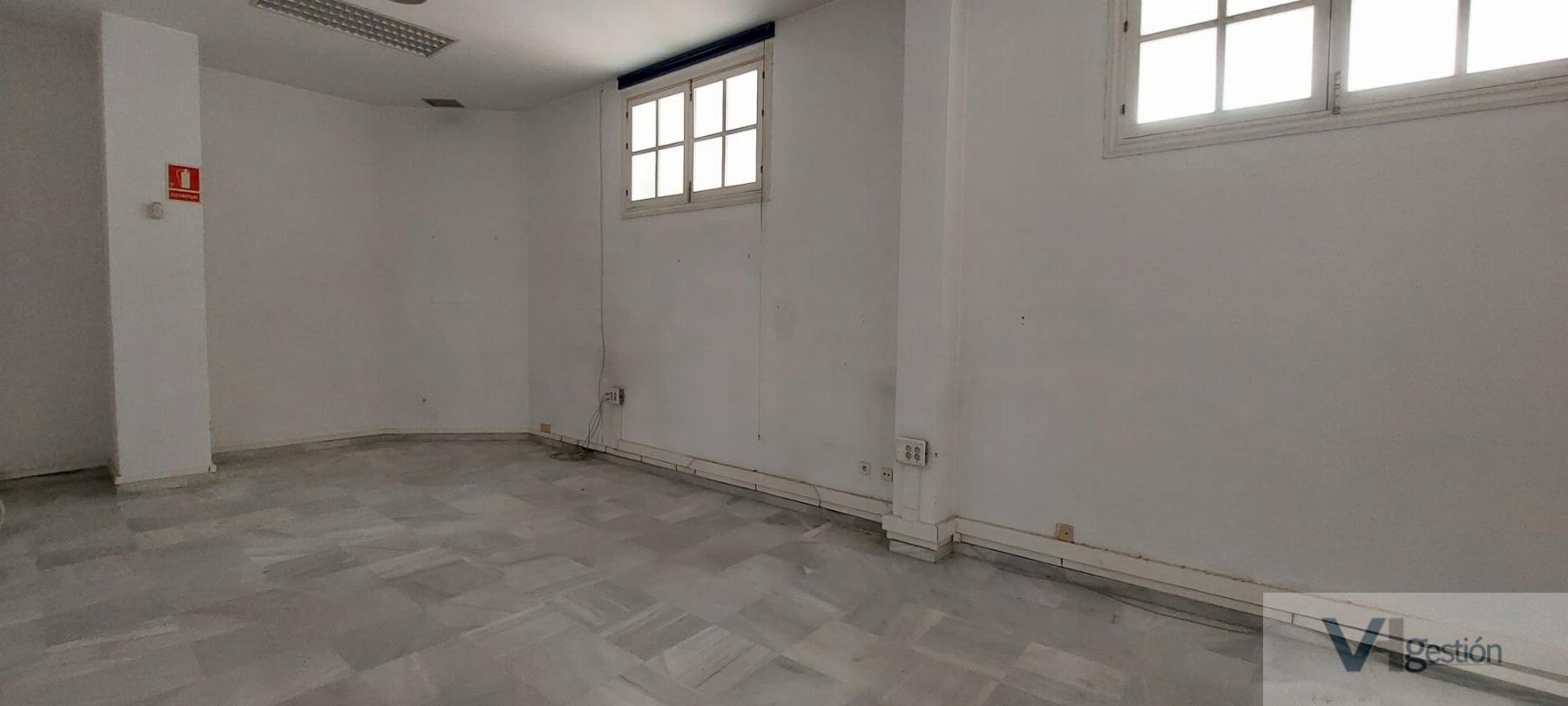 For sale of commercial in El Puerto de Santa María