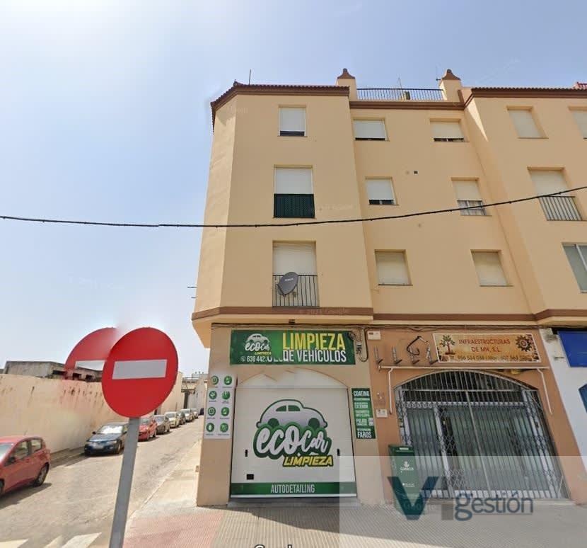 For sale of commercial in Chiclana de la Frontera