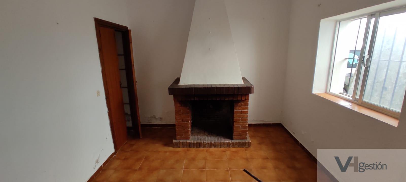 For sale of house in Algar