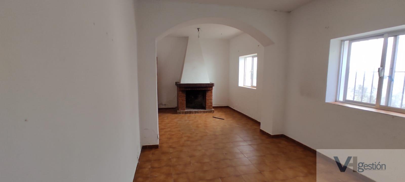 For sale of house in Algar