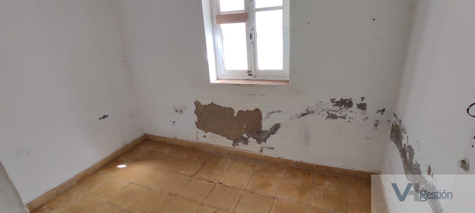 For sale of house in Algar