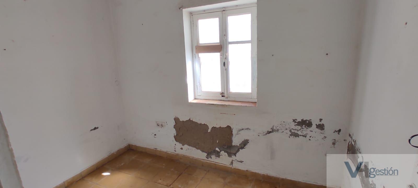 For sale of house in Algar