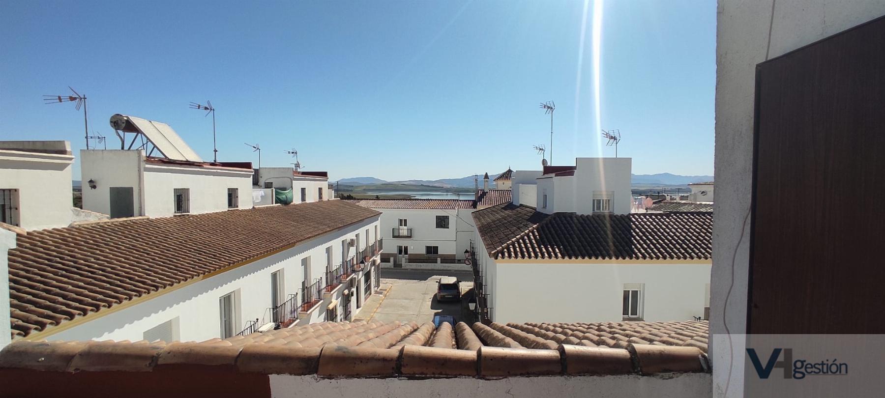 For sale of house in Bornos