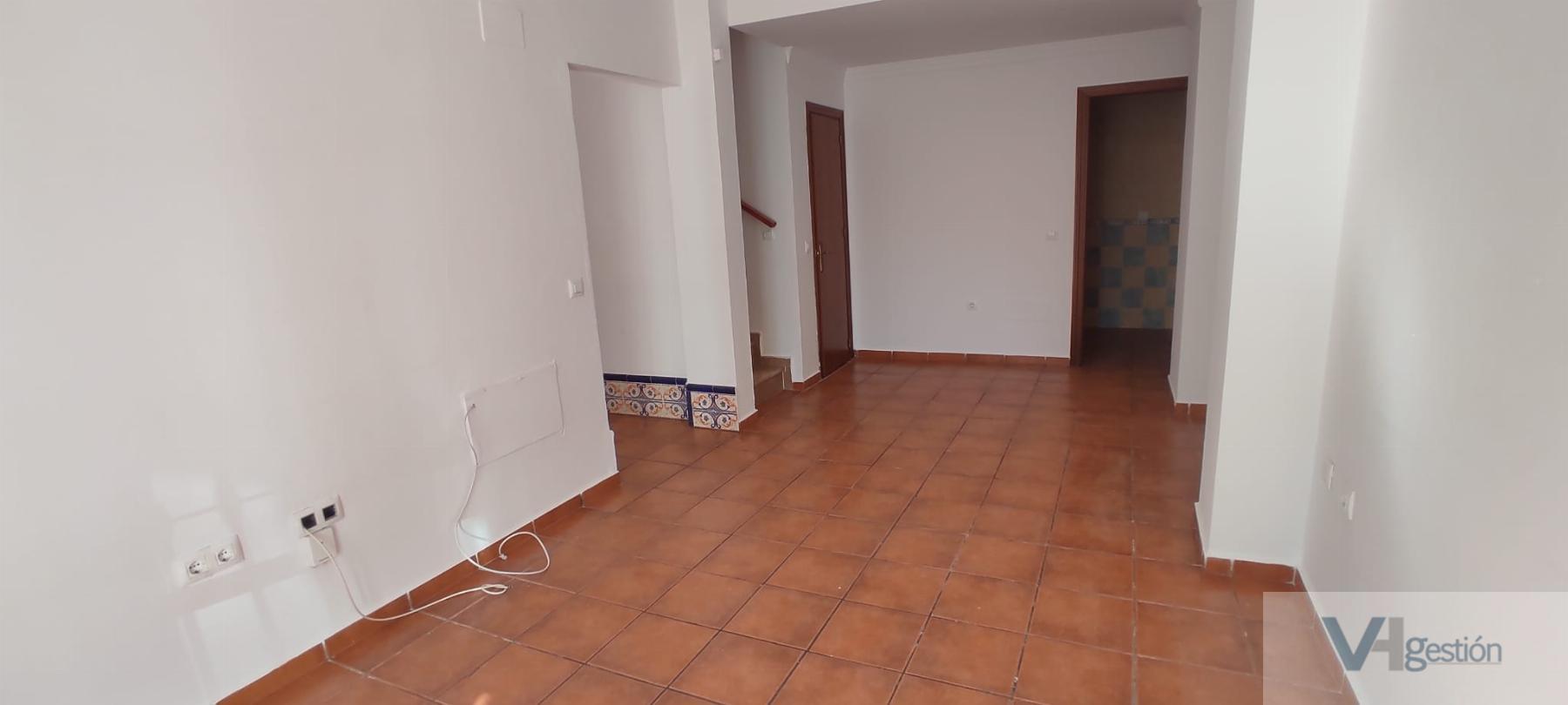 For sale of house in Bornos