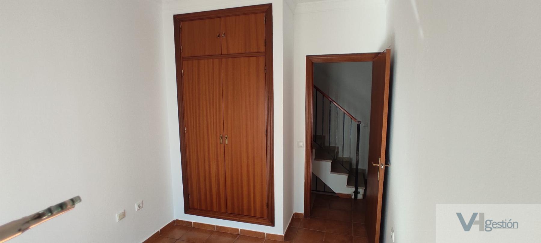 For sale of house in Bornos